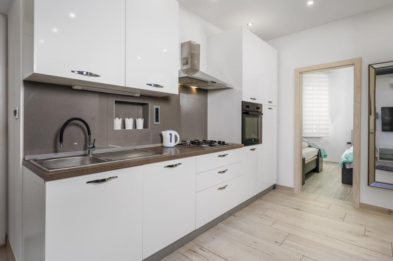 Rijeka Old Town Apartment Exterior photo